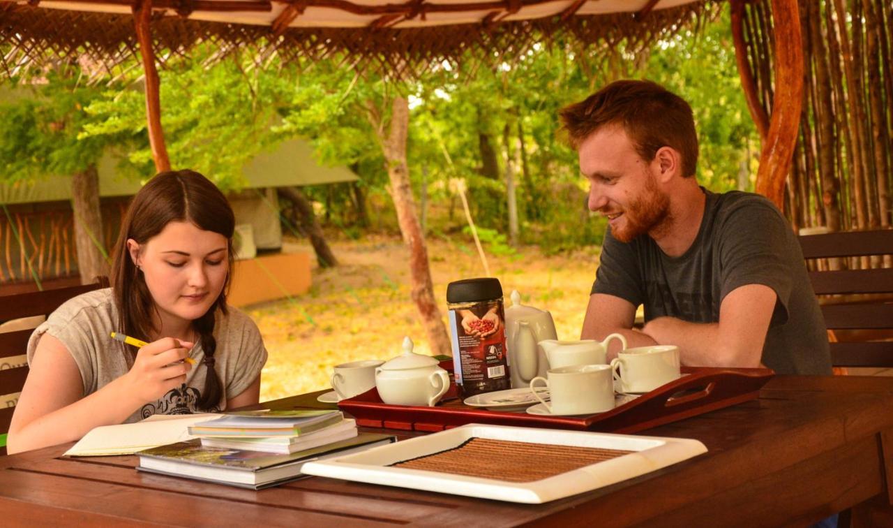 Camp Leopard - Yala Safari Glamping Hotel ภายนอก รูปภาพ