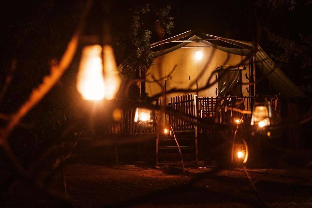 Camp Leopard - Yala Safari Glamping Hotel ภายนอก รูปภาพ